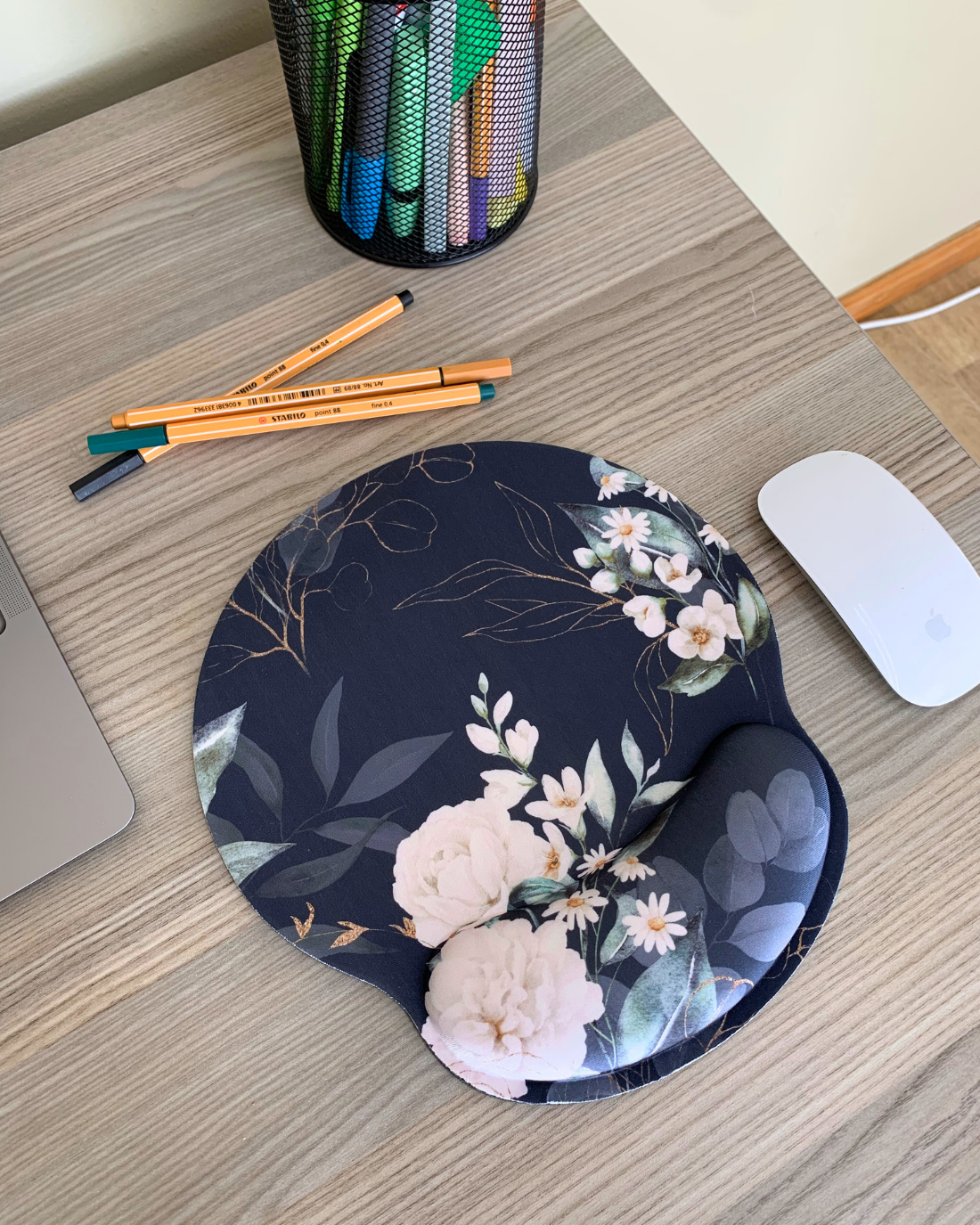 Floral Elegance Mouse Pad