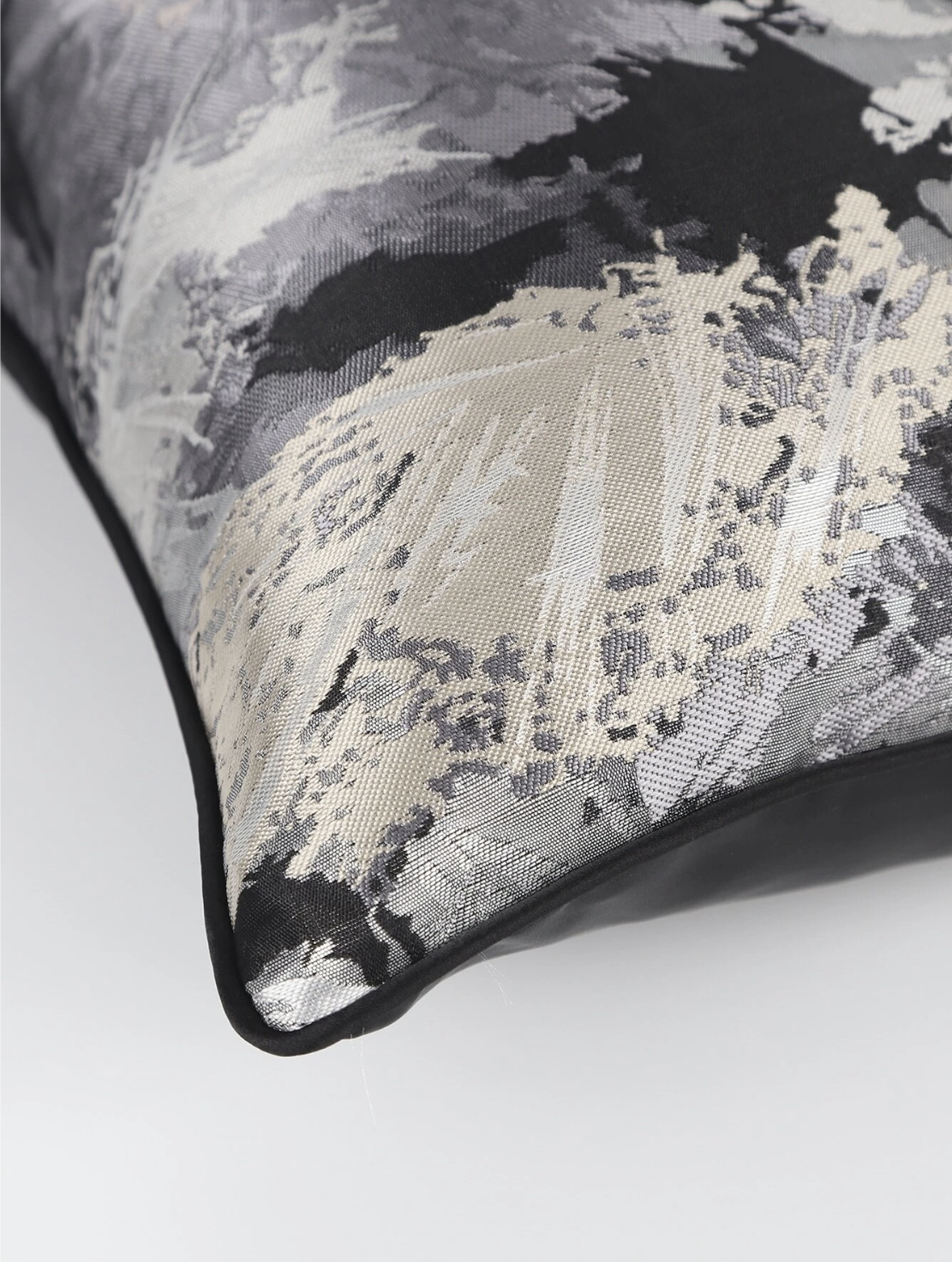 Opulent Metallic